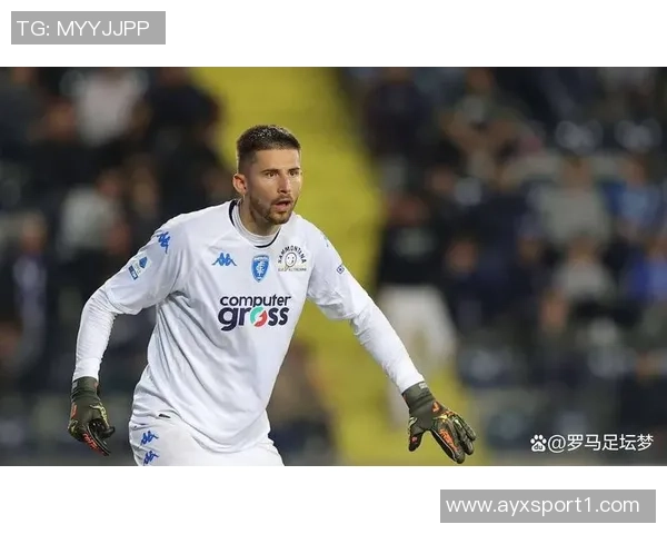 国米门将索默表现不佳成球队隐患本赛季屡次失误引发担忧 国米门将索默表现不佳成球队隐患本赛季屡次失误引发担忧