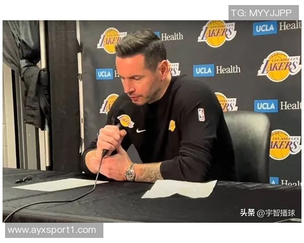 雷迪克称赞卢卡与小里表现出色引领球队前行的关键作用